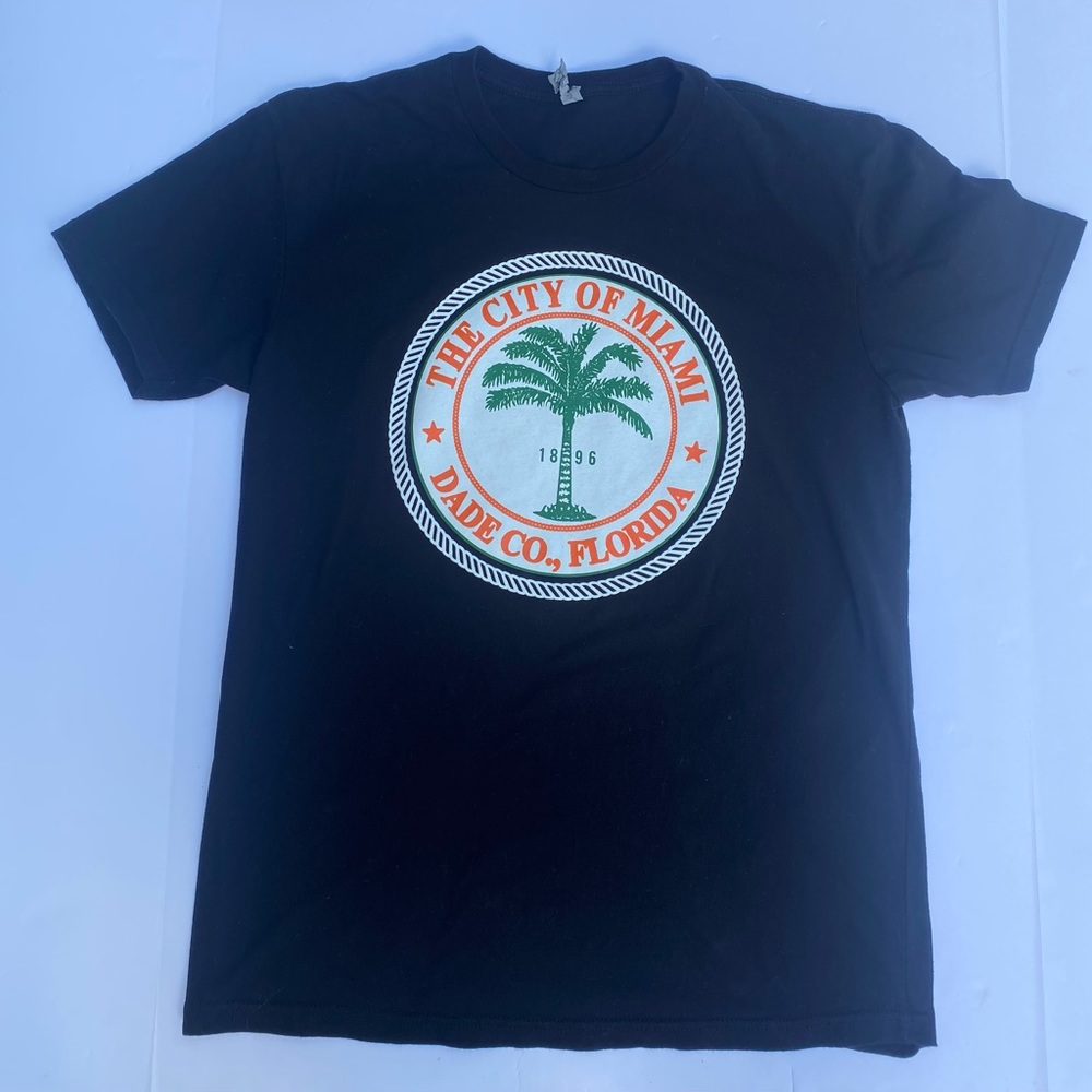 MIAMI T-Shirt  Size M